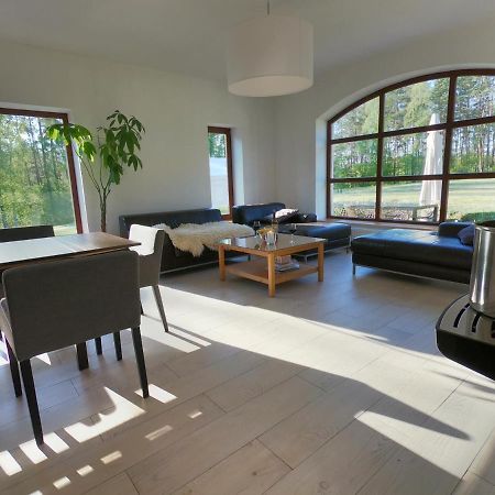 Caloroczny Domek W Lesie Puszcza Zielonka Villa Kiszkowo Buitenkant foto